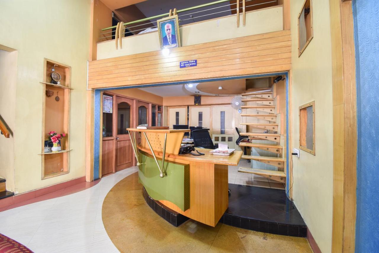 Oyo 63264 Hotel Shamiana Pandharpur Ngoại thất bức ảnh