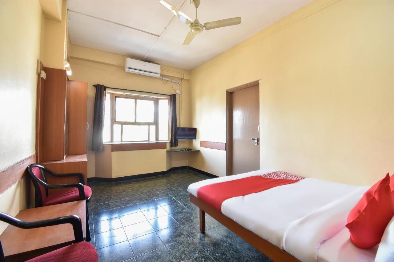 Oyo 63264 Hotel Shamiana Pandharpur Ngoại thất bức ảnh